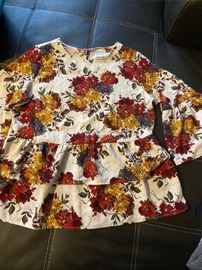 fall Bloom flowers , peplum blouse